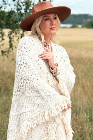 Boheme knit cape, off-white