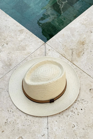 Caballero sombrero hattu, luonnonvalkoinen