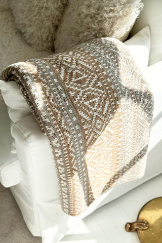 Horizonte dozing blanket, caramel gray