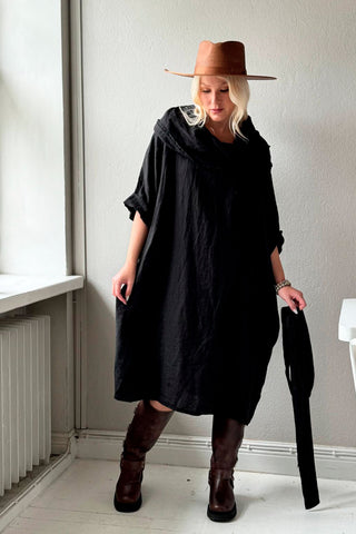 Iridea linen dress, black