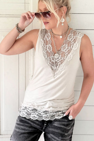 Lace dreams top, sand