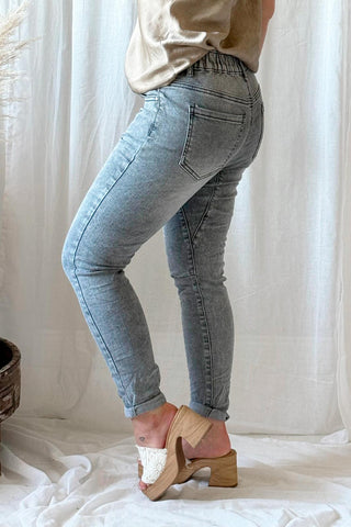 Must have jeans, grey