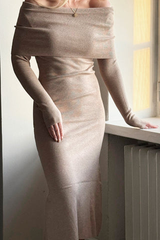 Silvia neulemekko, beige